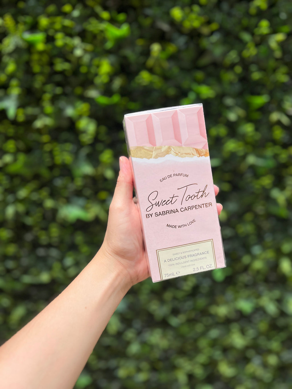 Sweet Topth - Sabrina Carpenter